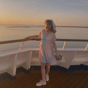 Meet your Posher, Molly